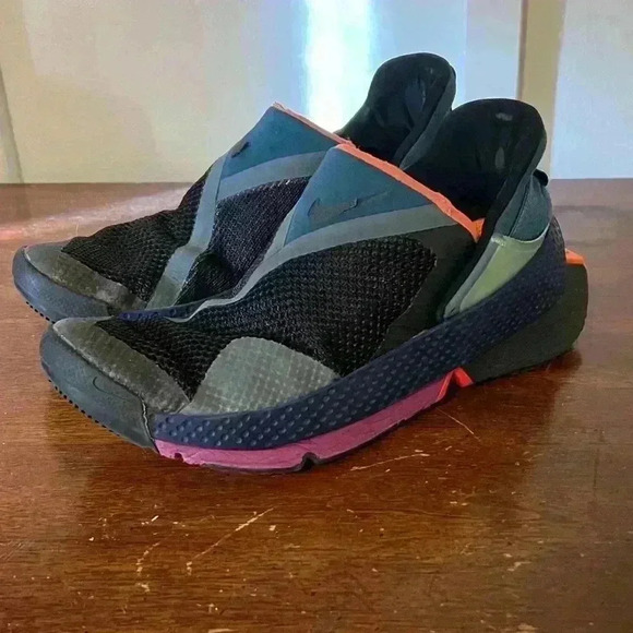 Size 4.5- Nike GO FlyEase Dynamic Turquoise - Picture 1 of 10